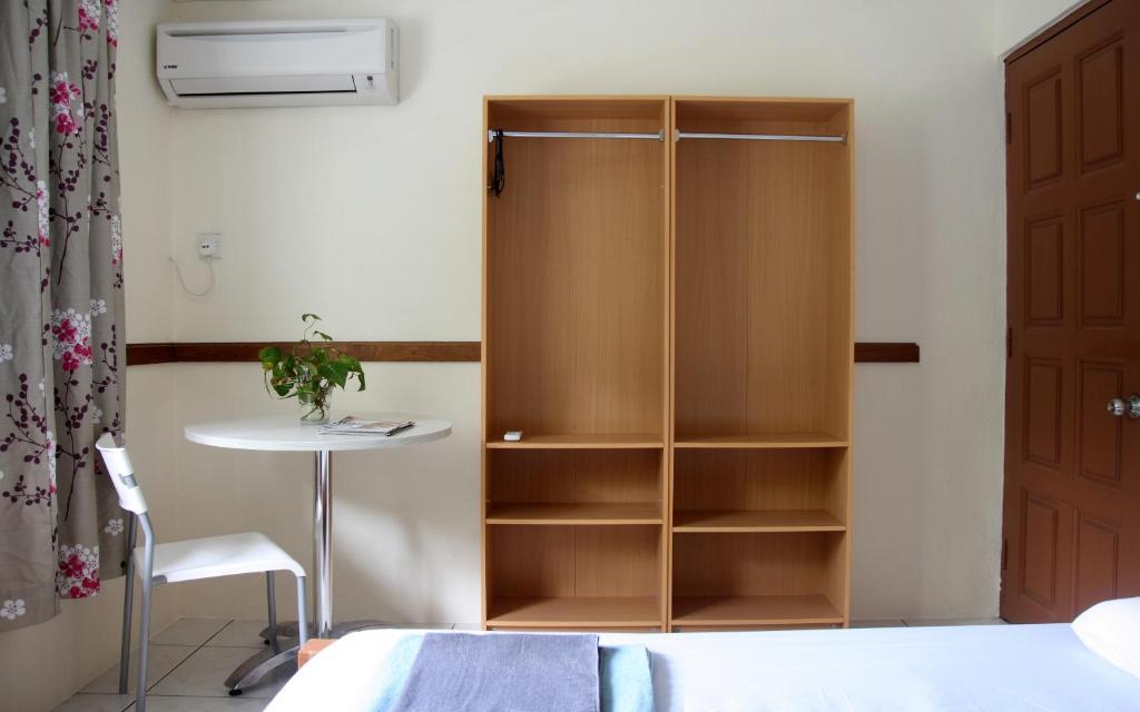 Morning Glory Guest House Kuching Szoba fotó