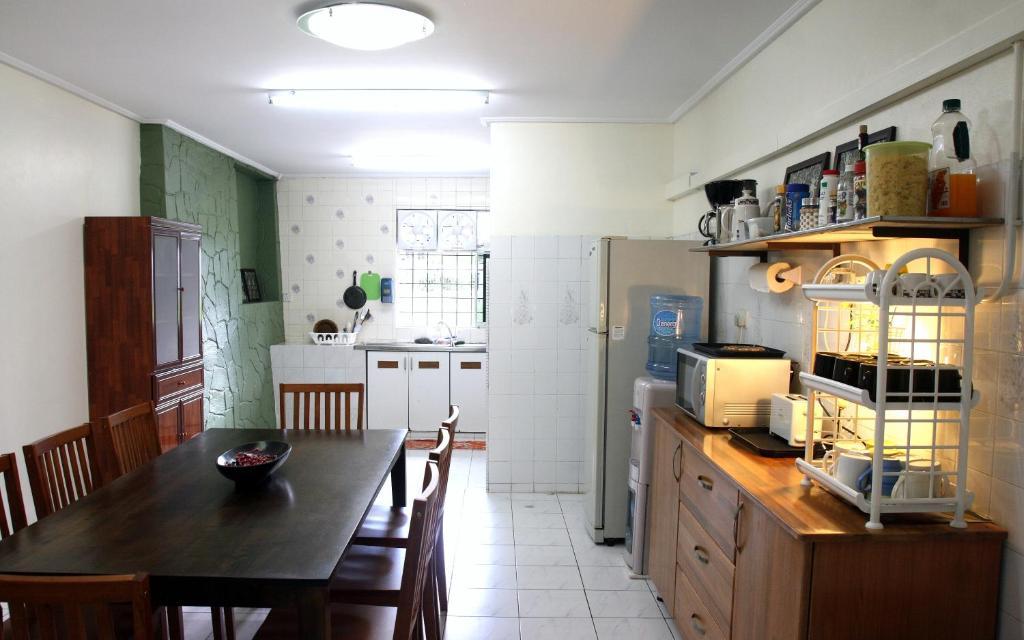 Morning Glory Guest House Kuching Kültér fotó